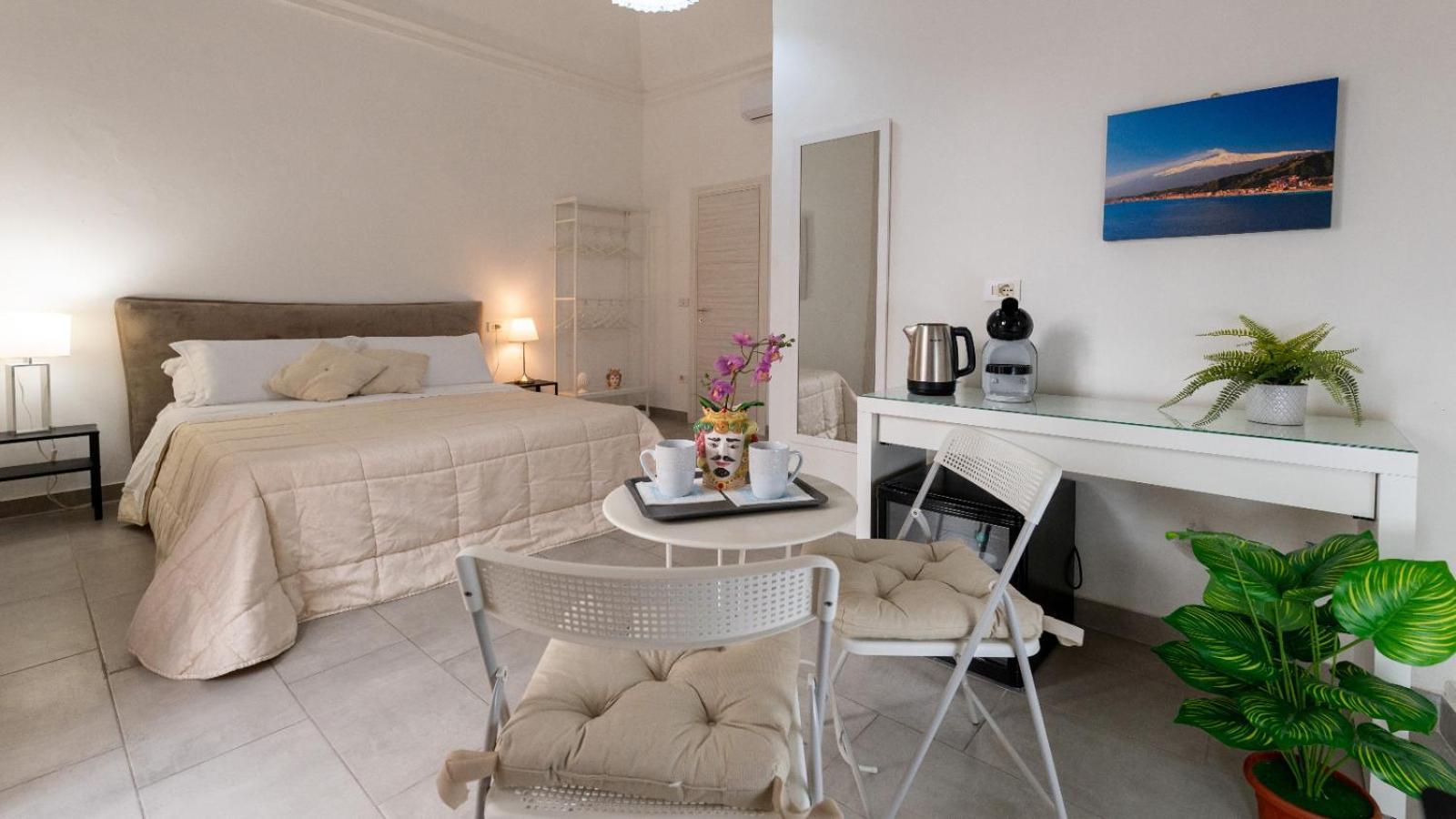 Duomo Luxury Suite Катания Экстерьер фото