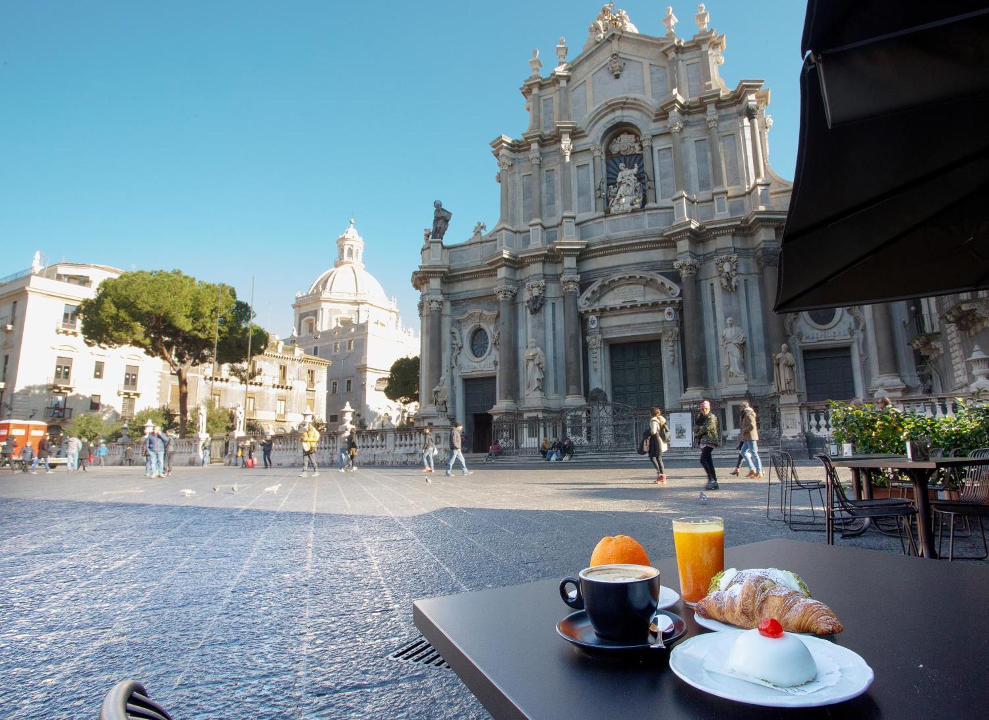 Duomo Luxury Suite Катания Экстерьер фото